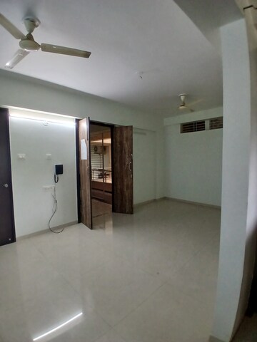 Living Room in 3 BHK Apartment at Khamla – for Rent