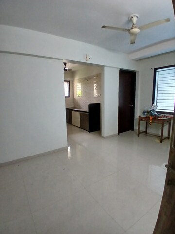 Living Room in 3 BHK Apartment at Khamla – for Rent