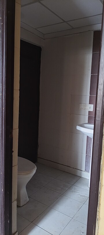 Bathroom in 4 BHK Apartment at Skytech Merion Residency 2, Sain Vihar – for Rent