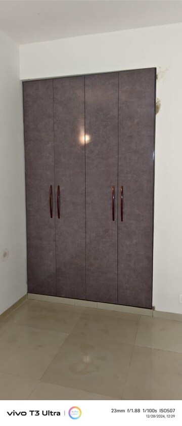 3 BHK Apartment For Rent in Emaar Palm Hills, Sector 77