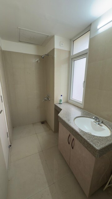 Bathroom in 3 BHK Apartment at Emaar Palm Hills, Sector 77 – for Rent