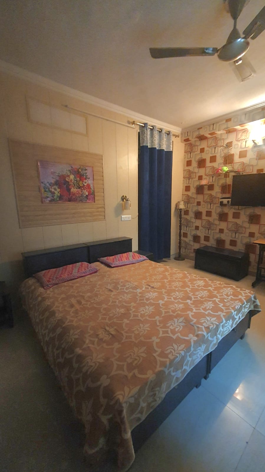 1 RkApartment For Rent in NK Savitry Enclave