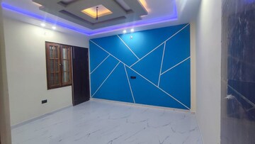 Room in 3 BHK Villa at Chinhat – for Sale