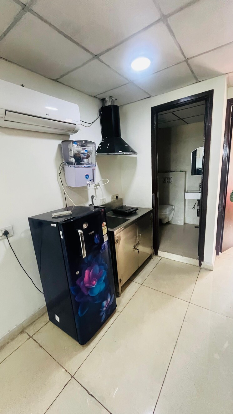 Master Bedroom, maya-garden-city 1 Bedroom 900 Sq.Ft. Apartment In Lohgarh Zirakpur 8909334