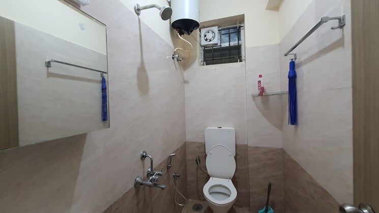 Bathroom, whitefield 2 Bedroom 1000 Sq.Ft. Apartment In Whitefield Bangalore 8909339