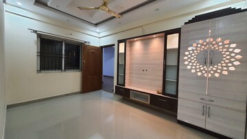 Room in 2 BHK Apartment at Whitefield – for Rent