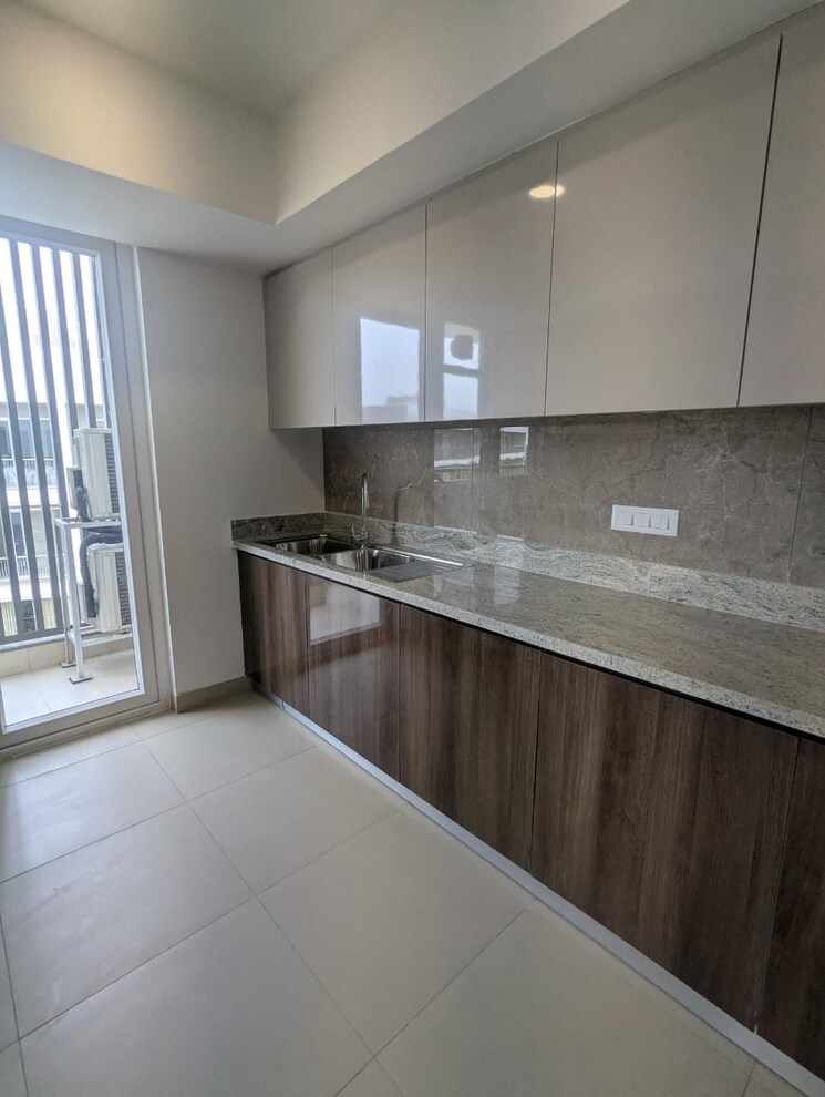 Kitchen, dlf-garden-city-independent-floors 4 Bedroom 2864 Sq.Ft. Apartment In Sector 92 Gurgaon 8909341