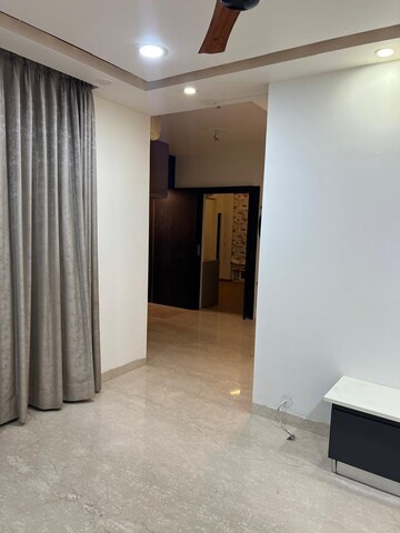 Room in 3 BHK Apartment at SS The Coralwood, Sector 84 – for Rent