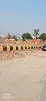 1004 Sq.Ft. Plot in Deva Road Ramswaroop Univ