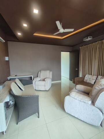 Master Bedroom in 4 BHK Villa at SJR Crystal Cove, Electronic City Phase I – for Rent
