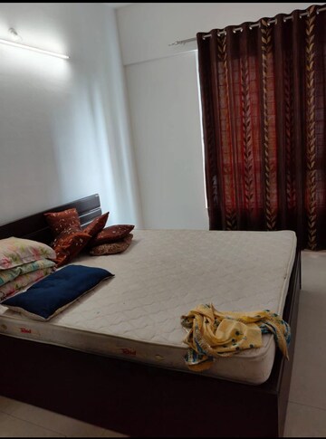 Bedroom in 3 BHK Apartment at Amanora Aspire Towerss, Hadapsar – for Rent