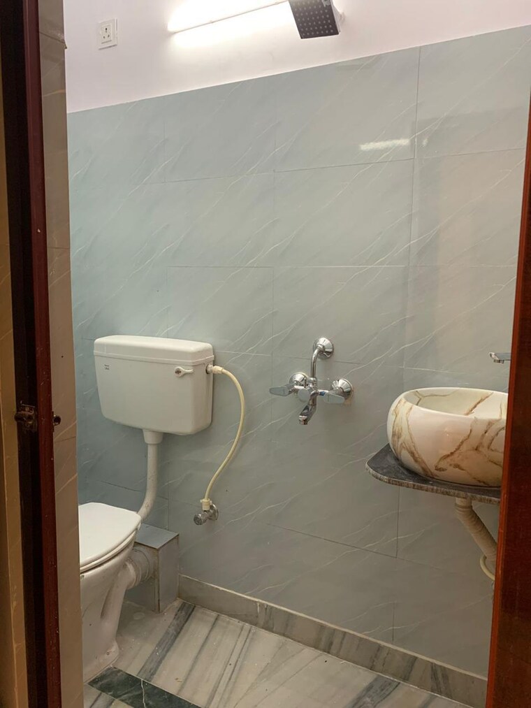 Bathroom, new town 2 Bedroom 730 Sq.Ft. Apartment In New Town Kolkata 8909384