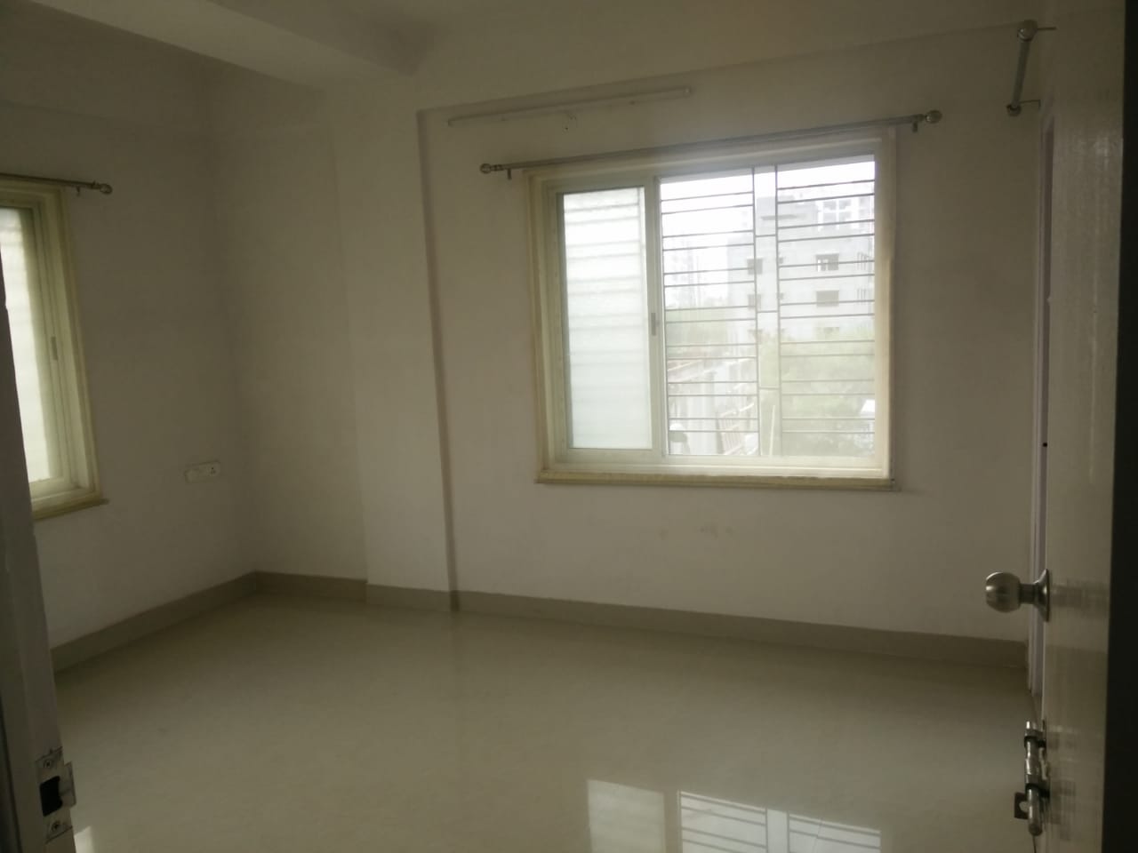 2 BHK + Servant Room 950 Sq.Ft. Apartment in Hitech Rajarhat