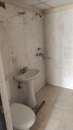 Bathroom in 2.5 BHK Apartment at Jm Orchid, Sector 76 – for Sale