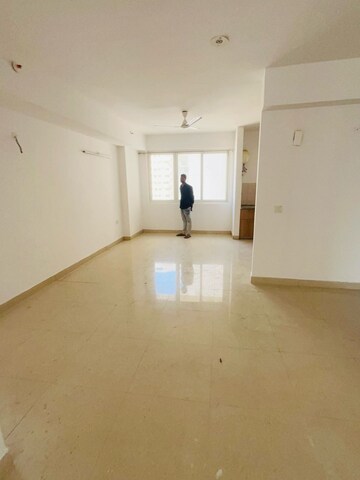 Room in 3 BHK Apartment at SS The Coralwood, Sector 84 – for Rent