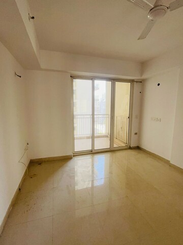 Room in 3 BHK Apartment at SS The Coralwood, Sector 84 – for Rent