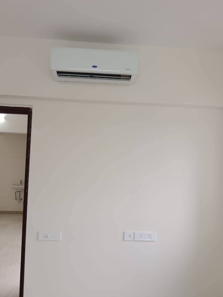 Room, omkar-signet 1 Bedroom 388 Sq.Ft. Apartment In Malad East Mumbai 8909483