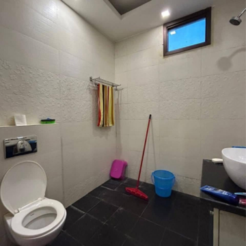 Bathroom in 1 BHK Builder Floor at Saket – for Rent