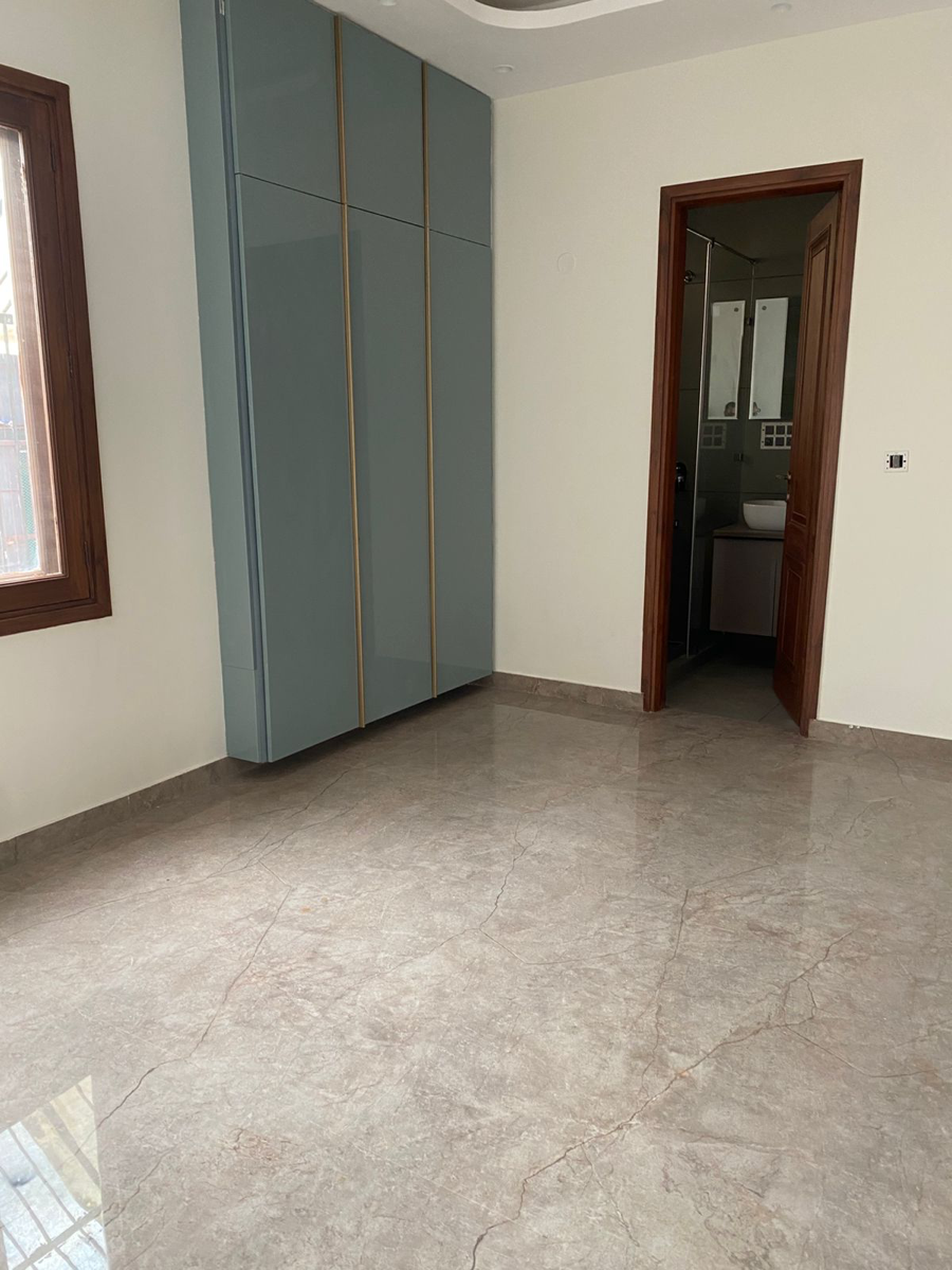 3 BHK + Servant Room Builder Floor For Sale in Boutique Residential Apartments C-253
