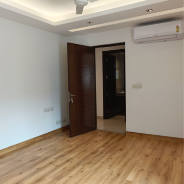 Room in 4 BHK Builder Floor at Pragya Kunj  Apartments, Kailash Colony – for Rent