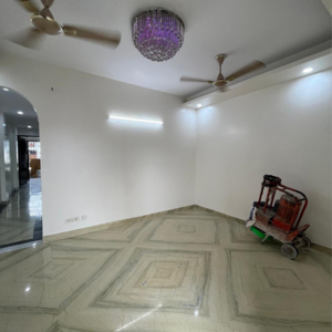 Parking in 2 BHK Builder Floor at Malviya Nagar – for Sale