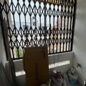 Team Area in 2 BHK Builder Floor at Malviya Nagar – for Sale