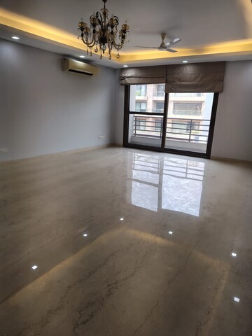 Room in 4 BHK Builder Floor at Boutique Residential Apartments A1 313, Safdarjung Enclave – for Rent