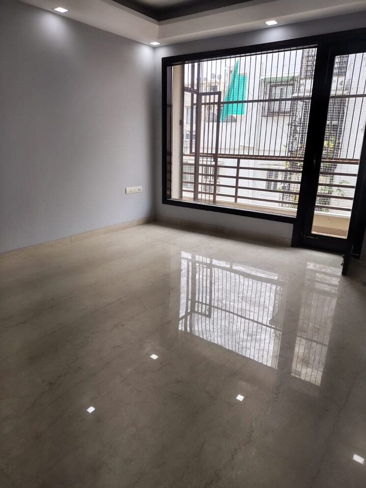 Room, boutique-residential-apartments-a1-313 4 Bedroom 500 Sq.Yd. Builder Floor In Safdarjung Enclave Delhi 8909524