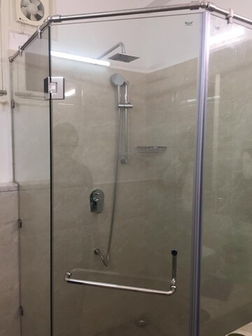 Bathroom in 4 BHK Builder Floor at Boutique Residential Apartments C-1 9, Hauz Khas Enclave – for Rent
