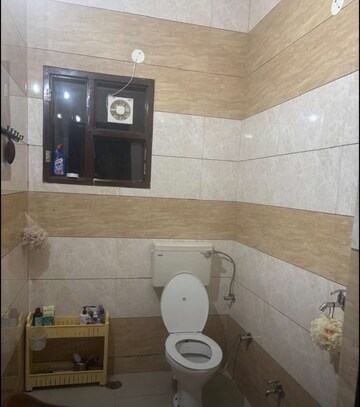 Kitchen in 2 BHK Builder Floor at Sector 37 – for Rent
