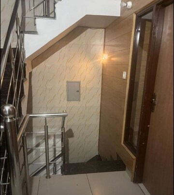 Staircase in 2 BHK Builder Floor at Sector 37 – for Rent