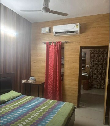 2 BHK Builder Floor For Rent in Sector 37