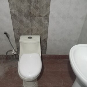 Bathroom in 6+ BHK Independent House at RWA Apartments Sector 41, Sector 41 – for Sale