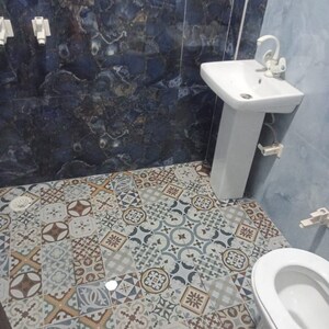 Bathroom in 6+ BHK Independent House at RWA Apartments Sector 41, Sector 41 – for Sale