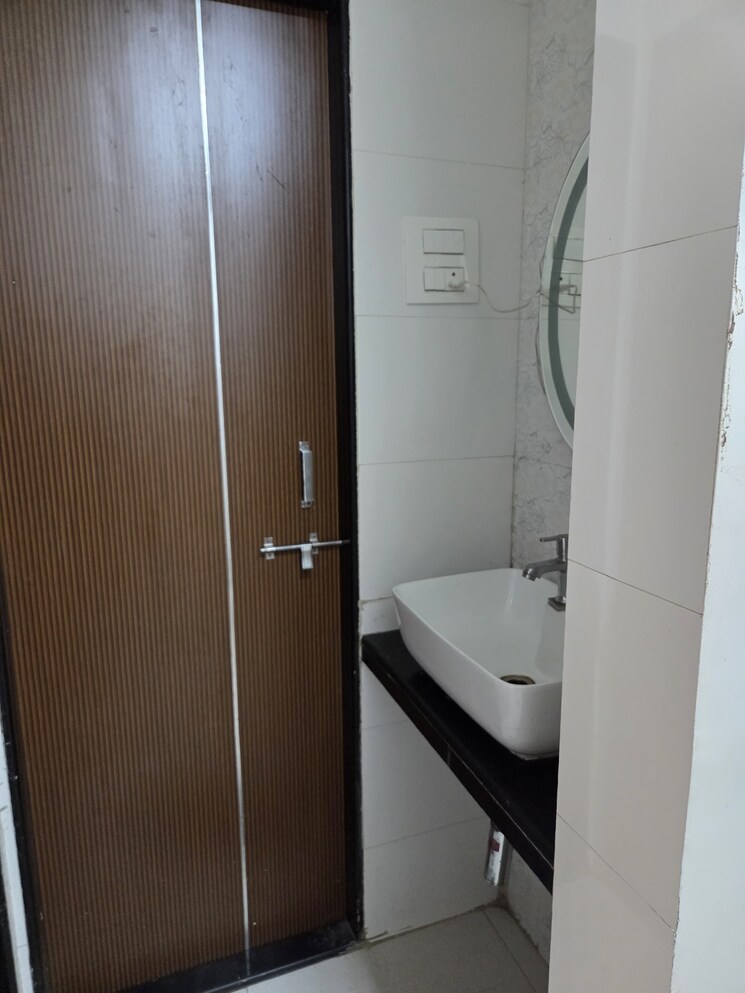 undefined, wadgaon sheri 3.5 Bedroom 1600 Sq.Ft. Apartment In Wadgaon Sheri Pune 8909559