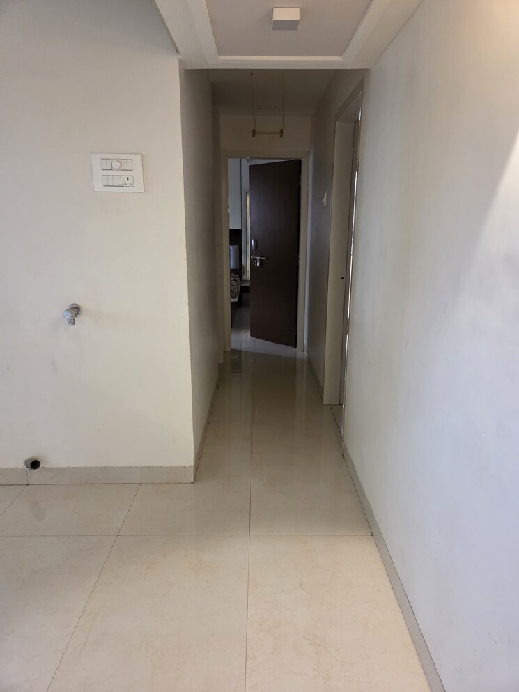 undefined, wadgaon sheri 3.5 Bedroom 1600 Sq.Ft. Apartment In Wadgaon Sheri Pune 8909559