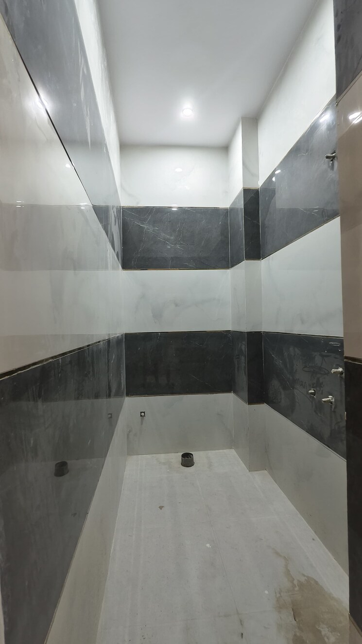 Bathroom, matiyari 3.5 Bedroom 1530 Sq.Ft. Independent House In Matiyari Lucknow 8901369