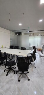 407 Sq.Ft. Office Space in Squarefeet Centura Square