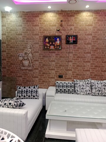 Living Room in 3 BHK Builder Floor at Sector 13 – for Rent