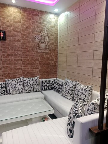 Living Room in 3 BHK Builder Floor at Sector 13 – for Rent