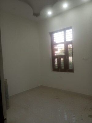 Room in 2 BHK Builder Floor at Gayatri Enclave Govindpuram, Govindpuram – for Sale