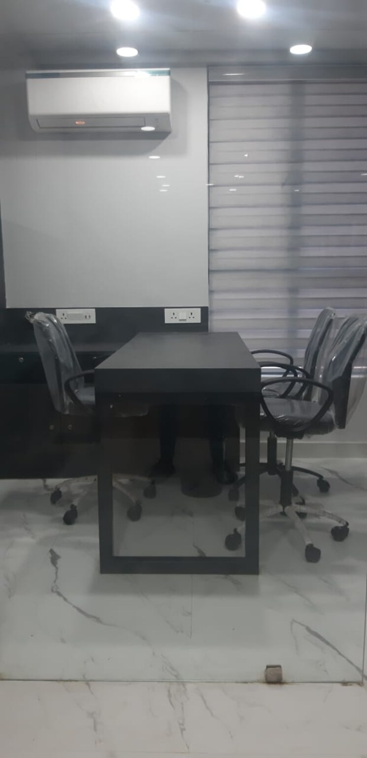 Team Area, chinar park Commercial Co Working Space 125 Sq.Ft. In Chinar Park Kolkata 8909623