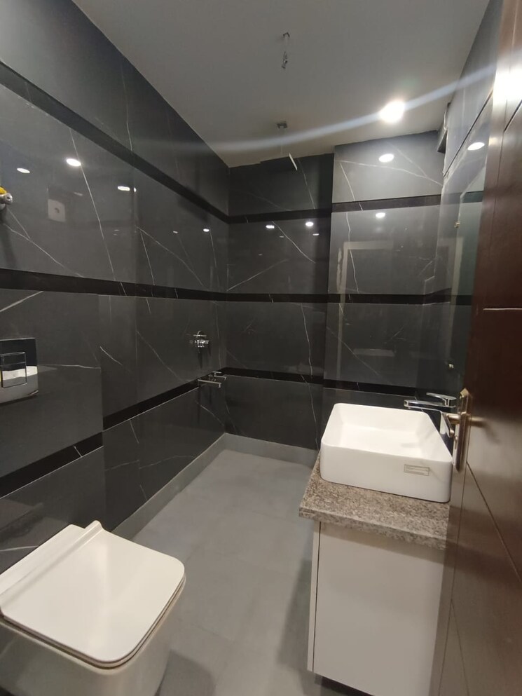 Attached Bathroom, sahridaya-apartments 3 Bedroom 1350 Sq.Ft. Builder Floor In Paschim Vihar Delhi 8909657