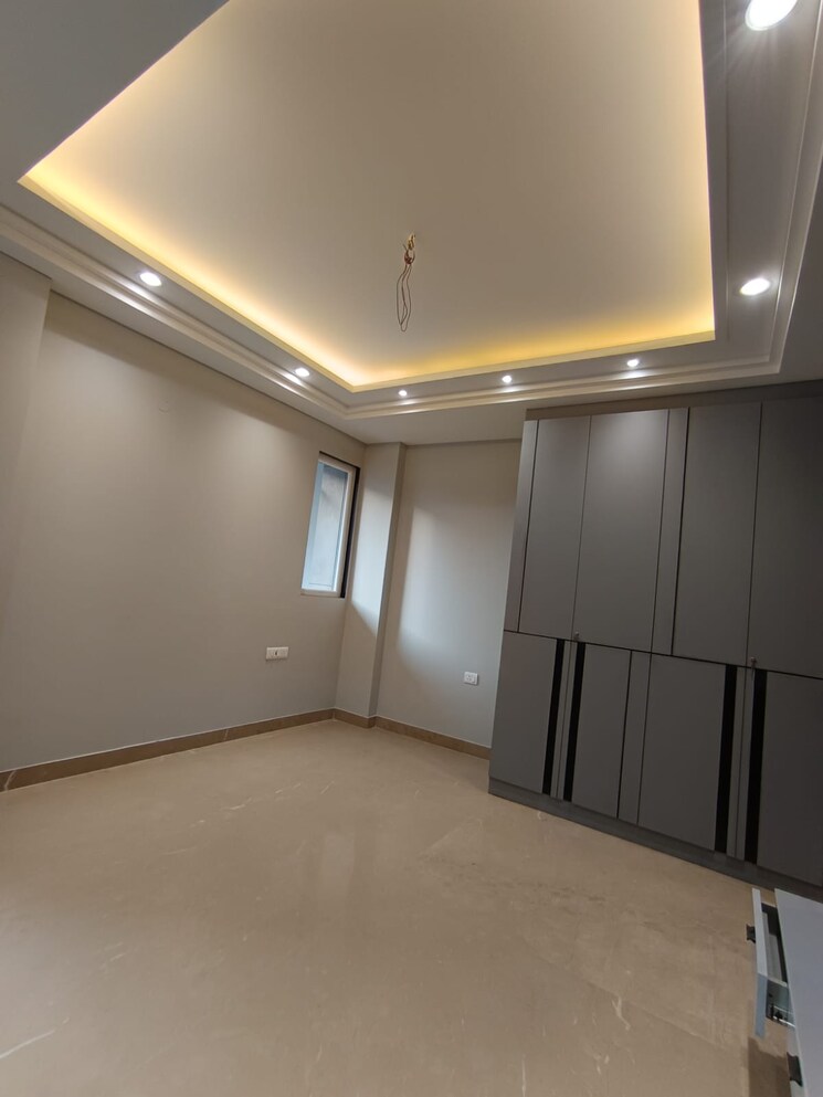 Room, sahridaya-apartments 3 Bedroom 1350 Sq.Ft. Builder Floor In Paschim Vihar Delhi 8909657