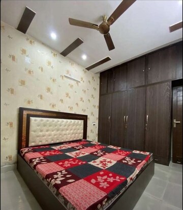 Bedroom in 2 BHK Builder Floor at Sector 45 – for Rent