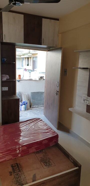 Room in 2 BHK Apartment at Pyramid Pride, Sector 76 – for Sale