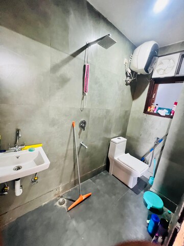 Master Bedroom in 1 BHK Builder Floor at Saket – for Rent