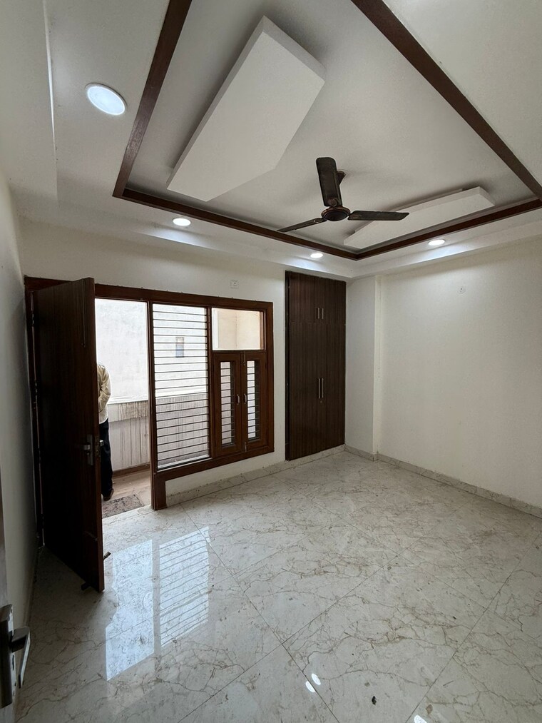 Room, rps-palms 2 Bedroom 125 Sq.Ft. Builder Floor In Sector 88 Faridabad 8909706
