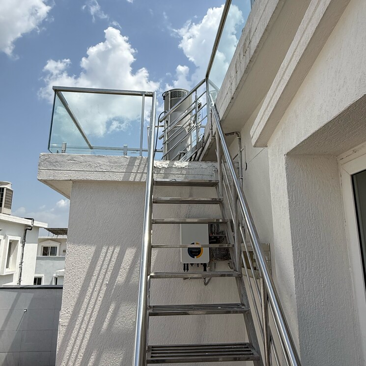 Balcony, mayfair-villas-tellapur 4 Bedroom 4200 Sq.Ft. Apartment In Tellapur Hyderabad 8909703