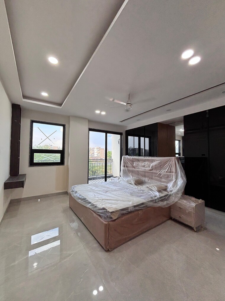 Bedroom, sector 85 4 Bedroom 350 Sq.Yd. Builder Floor In Sector 85 Faridabad 8909746